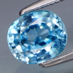 Zircon bleu 1,52 carats